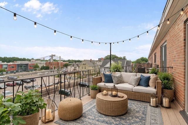 26 Waverly St 410, Boston, MA 02135