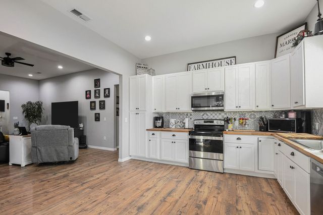 143 Quail Lane, Boyd, TX 76023