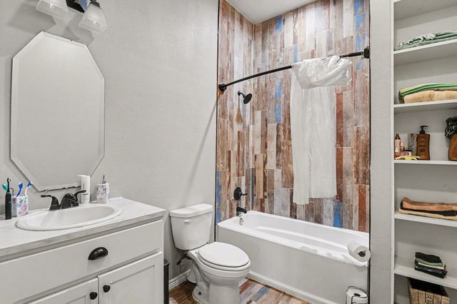 143 Quail Lane, Boyd, TX 76023