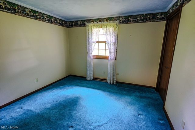 1740 Washington Boulevard, Louisville, OH 44641