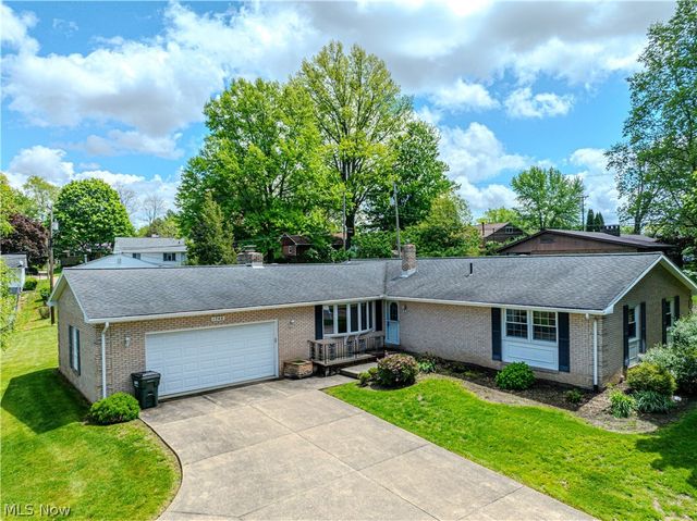 1740 Washington Boulevard, Louisville, OH 44641