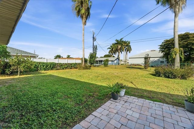 1211 SE 34th ST, Cape Coral, FL 33904