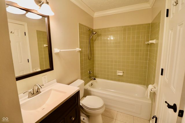 1689 Nantucket Drive, Cicero, IN 46034