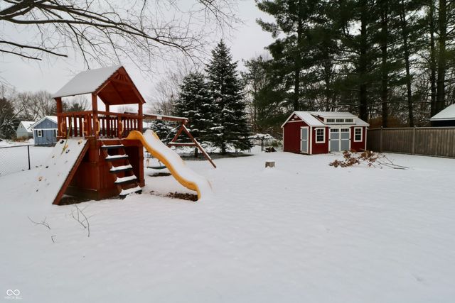 1689 Nantucket Drive, Cicero, IN 46034