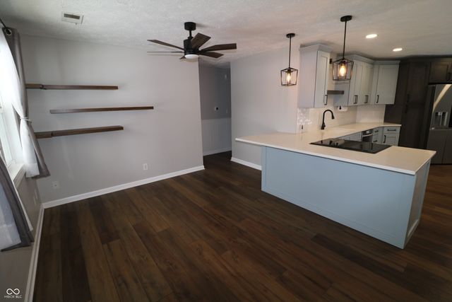 1689 Nantucket Drive, Cicero, IN 46034