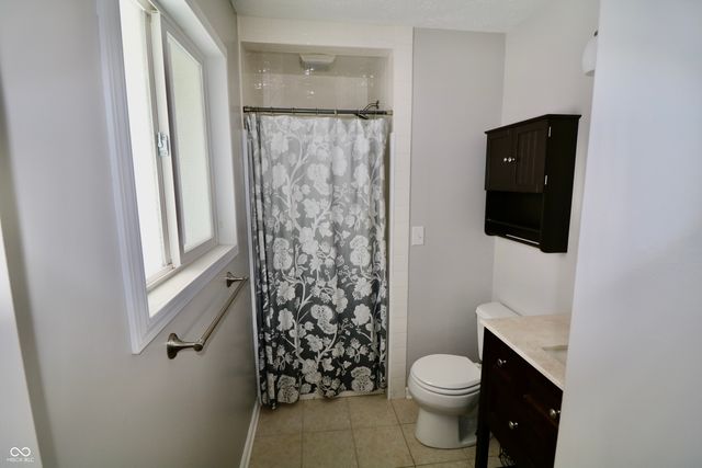 1689 Nantucket Drive, Cicero, IN 46034