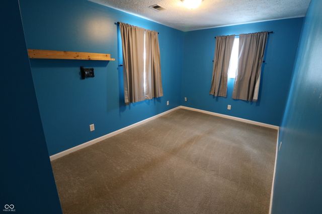 1689 Nantucket Drive, Cicero, IN 46034