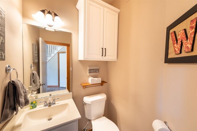 233 E El Dorado Drive, Scroggins, TX 75480