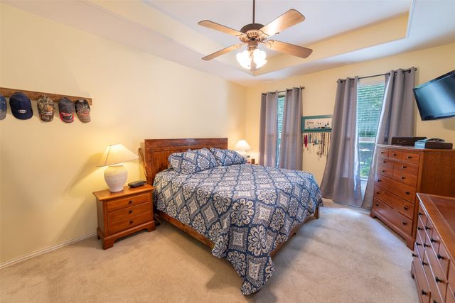 233 E El Dorado Drive, Scroggins, TX 75480