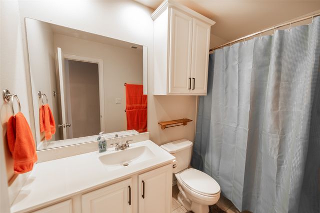 233 E El Dorado Drive, Scroggins, TX 75480