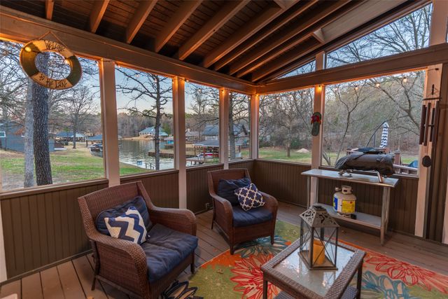 233 E El Dorado Drive, Scroggins, TX 75480