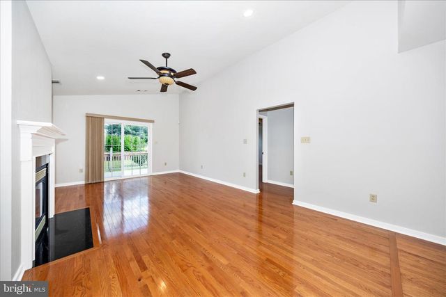 17817 SHERMAN AVE, Hagerstown, MD 21740