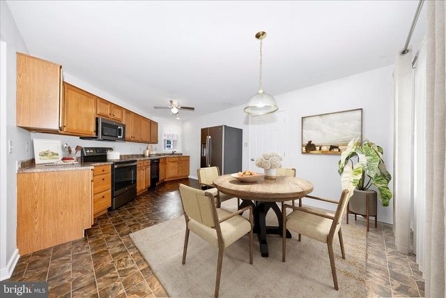 17817 SHERMAN AVE, Hagerstown, MD 21740