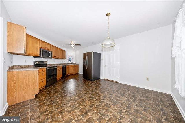 17817 SHERMAN AVE, Hagerstown, MD 21740