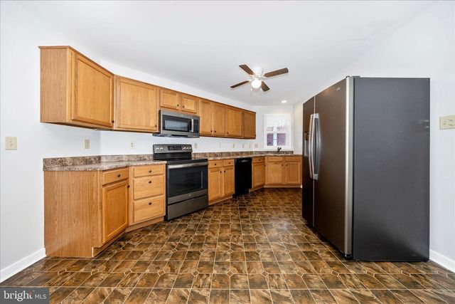 17817 SHERMAN AVE, Hagerstown, MD 21740