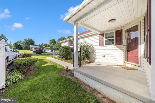 17817 SHERMAN AVE, Hagerstown, MD 21740