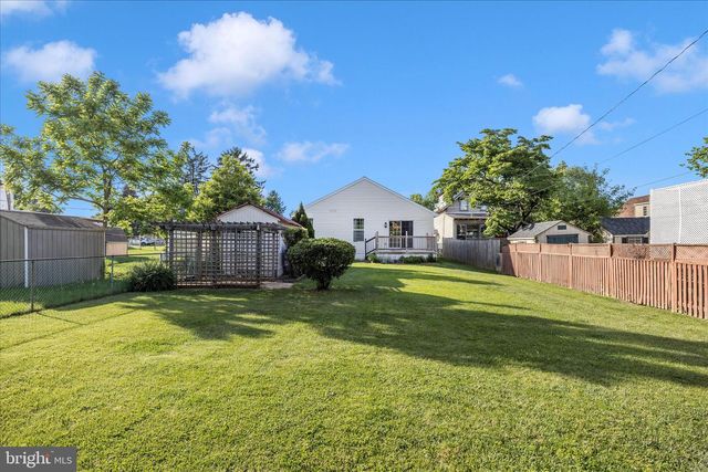 17817 SHERMAN AVE, Hagerstown, MD 21740