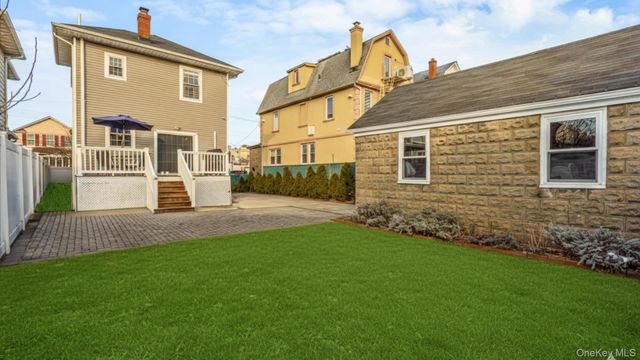 14940 15th Drive, Whitestone, NY 11357