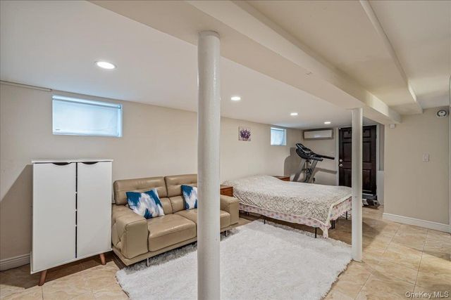 14940 15th Drive, Whitestone, NY 11357