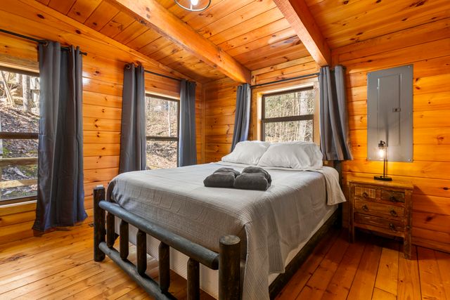 404 Paradise Drive, Rogers, KY 41365