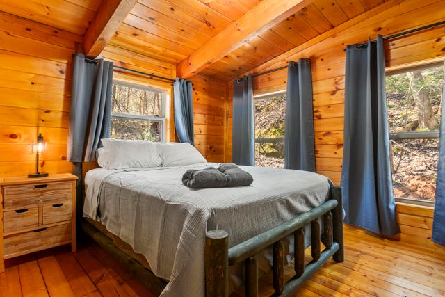 404 Paradise Drive, Rogers, KY 41365