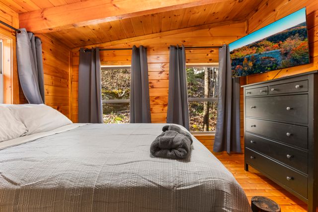 404 Paradise Drive, Rogers, KY 41365