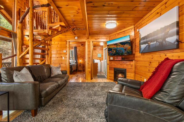 404 Paradise Drive, Rogers, KY 41365