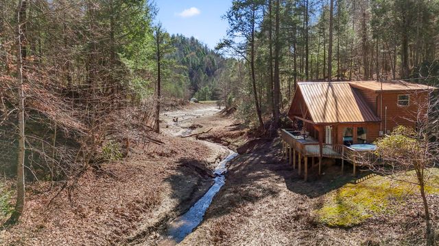 404 Paradise Drive, Rogers, KY 41365