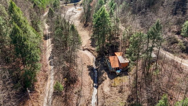 404 Paradise Drive, Rogers, KY 41365