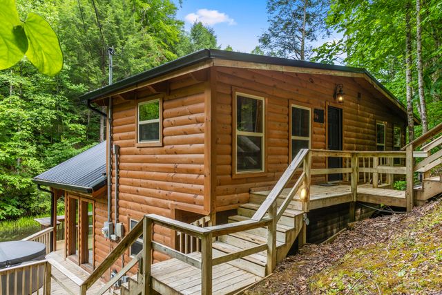 404 Paradise Drive, Rogers, KY 41365