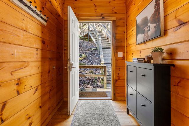 404 Paradise Drive, Rogers, KY 41365