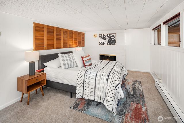 2530 26th Avenue W, Seattle, WA 98199