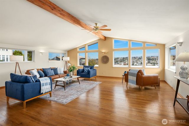 2530 26th Avenue W, Seattle, WA 98199