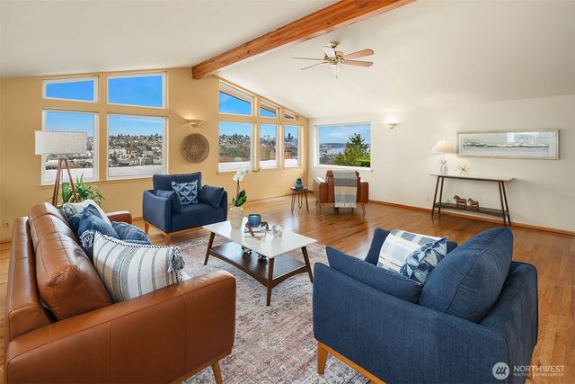 2530 26th Avenue W, Seattle, WA 98199