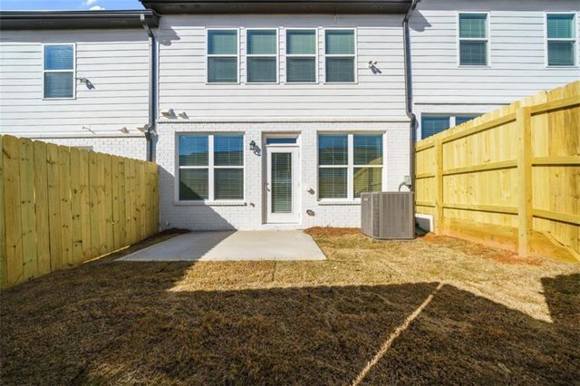 28 Auburn Valley Way, Auburn, GA 30011