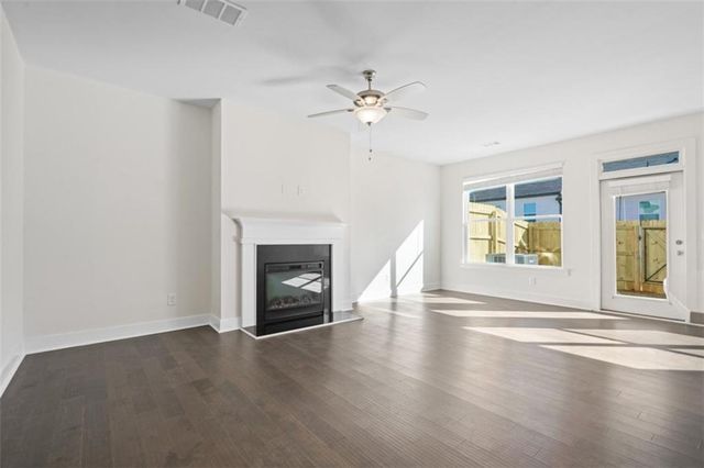 28 Auburn Valley Way, Auburn, GA 30011