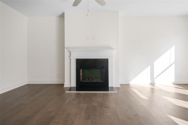 28 Auburn Valley Way, Auburn, GA 30011