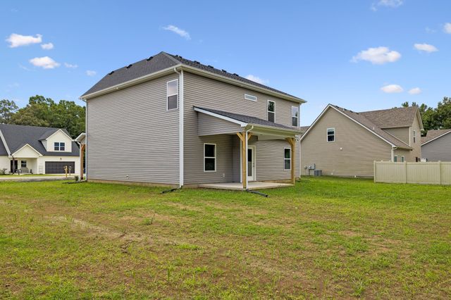 340 Villa St, Smithville, TN 37166