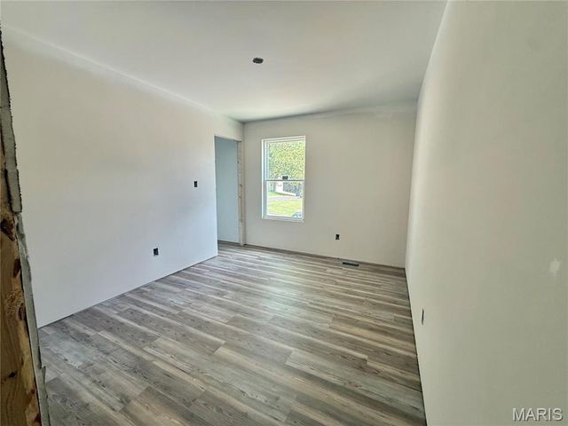 321 N 5th Street, Pacific, MO 63069