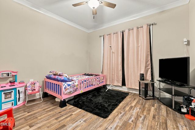 720 Creekside Drive, Sanford, NC 27330