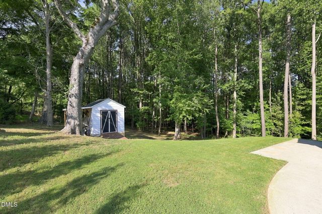 720 Creekside Drive, Sanford, NC 27330