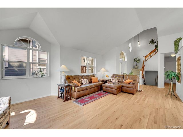 1732 Peregrine Ln, Broomfield, CO 80020