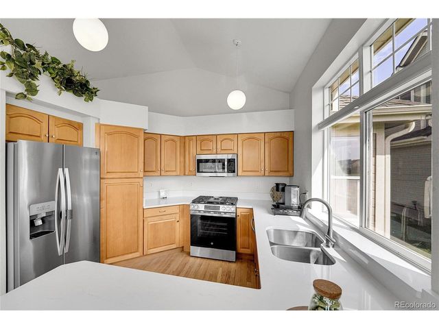 1732 Peregrine Ln, Broomfield, CO 80020