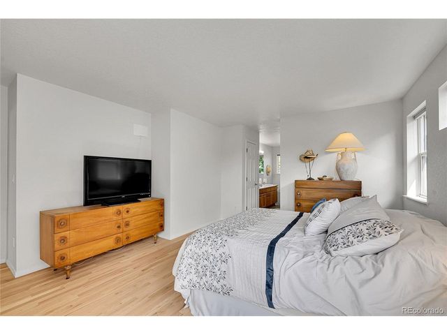 1732 Peregrine Ln, Broomfield, CO 80020