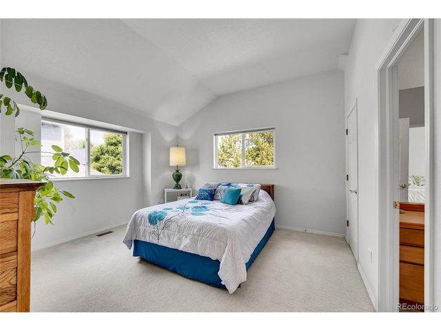 1732 Peregrine Ln, Broomfield, CO 80020