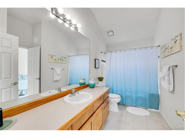 1732 Peregrine Ln, Broomfield, CO 80020