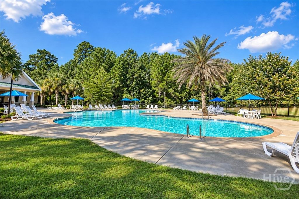 Image 29 of property listing at 160 CHAPEL Lake S, Savannah, GA 31419