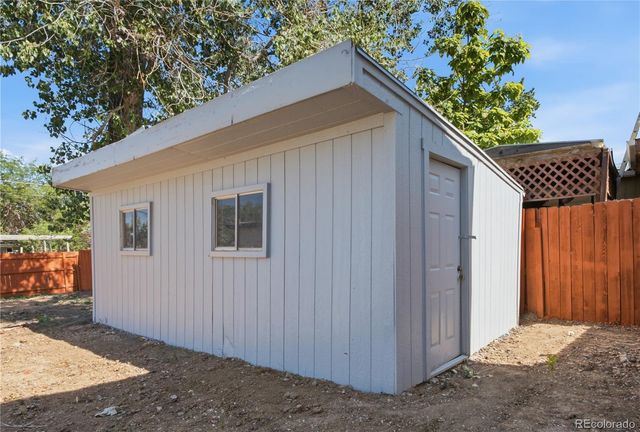 950 Laurel Street, Broomfield, CO 80020
