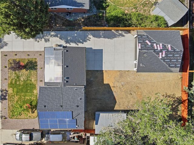 950 Laurel Street, Broomfield, CO 80020