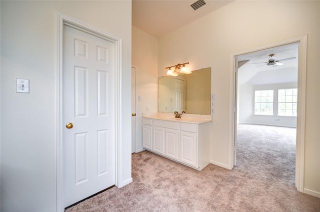 11906 Dinosaur Valley Drive, Sugar Land, TX 77498
